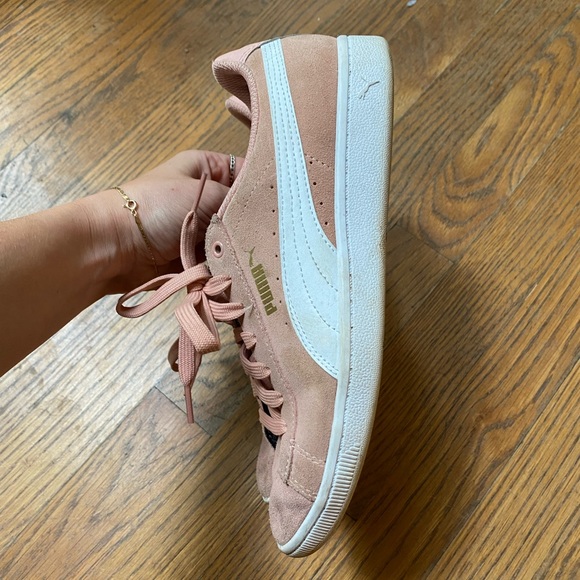 Puma Soft Foam Pink Tennis Shoes - Picture 5 of 6